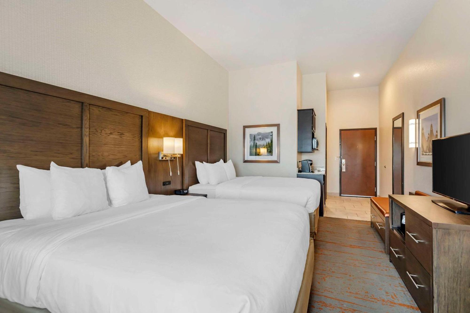 Comfort Inn & Suites Brighton Denver Ne Medical Center Екстериор снимка